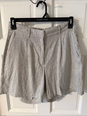 Old Navy Taylor Trouser Shorts Pleated Linen Blend Black/White Size Large